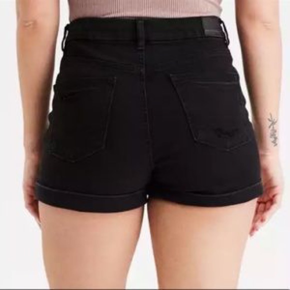 AE Curvy Mom Short - Picture 2 of 5